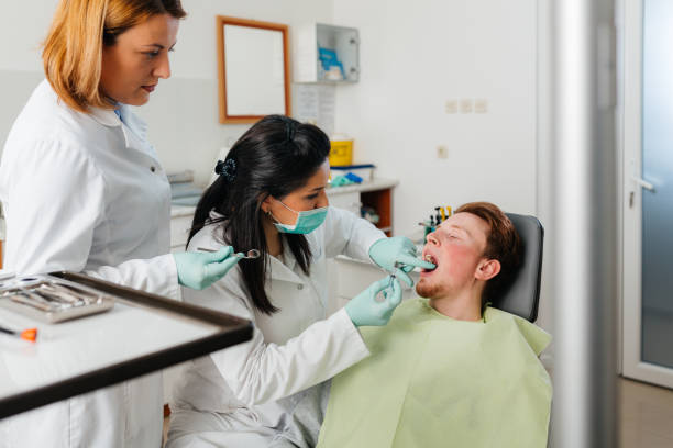 Best Emergency Gum Treatment in Hidden Valley, IN